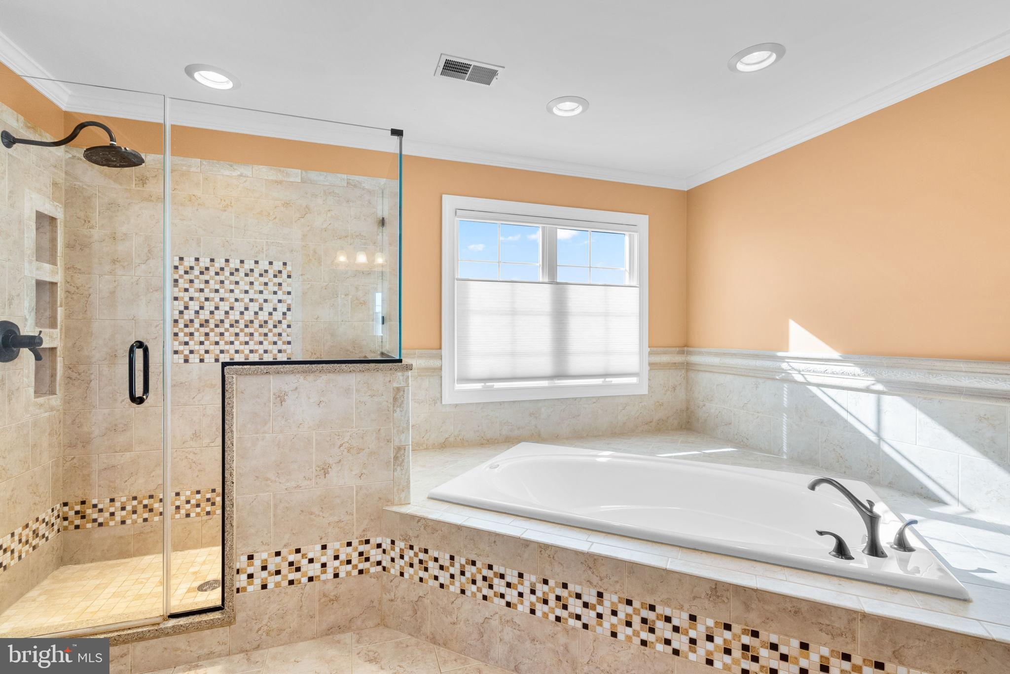 4257 BRIARWOOD COURT