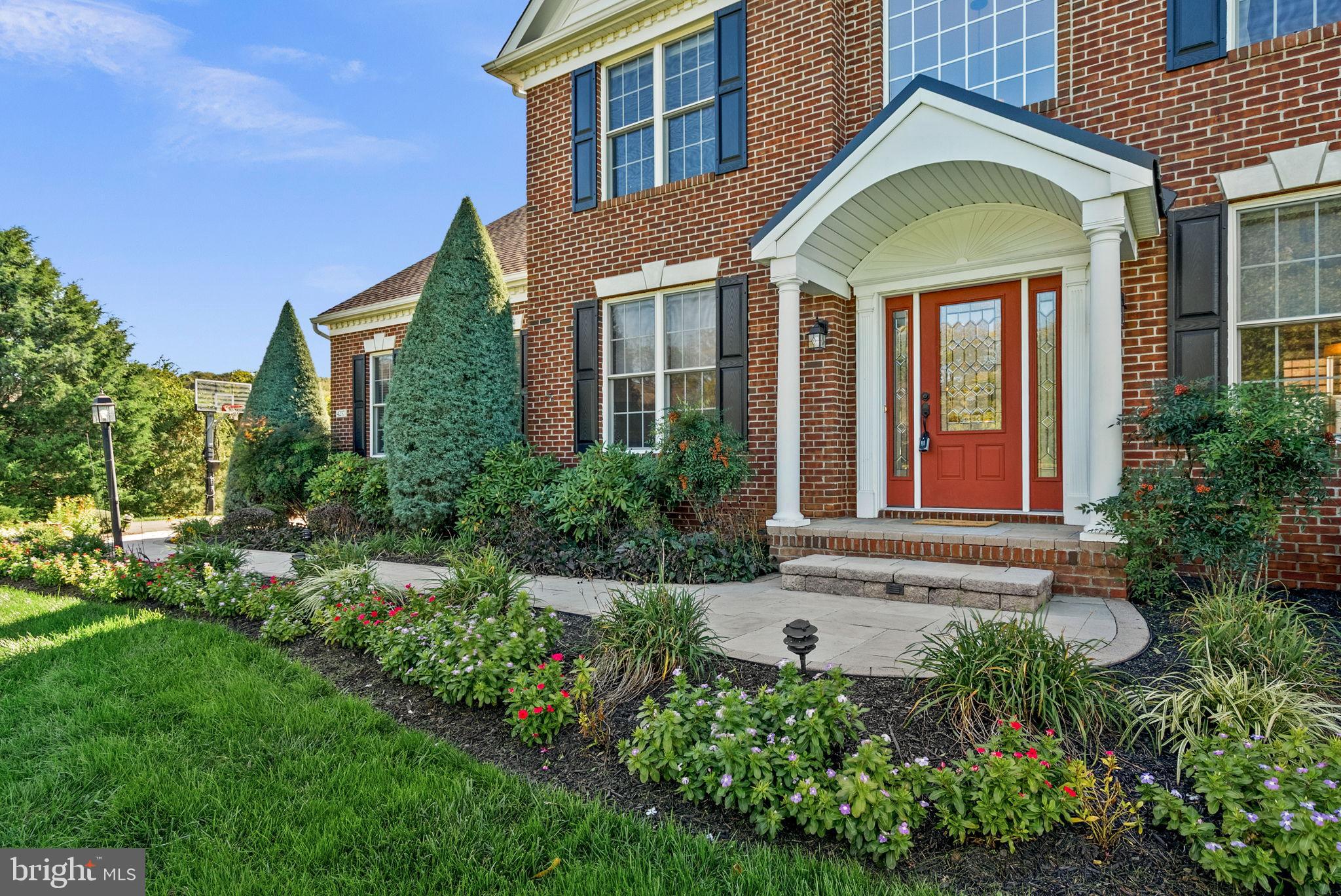 4257 BRIARWOOD COURT