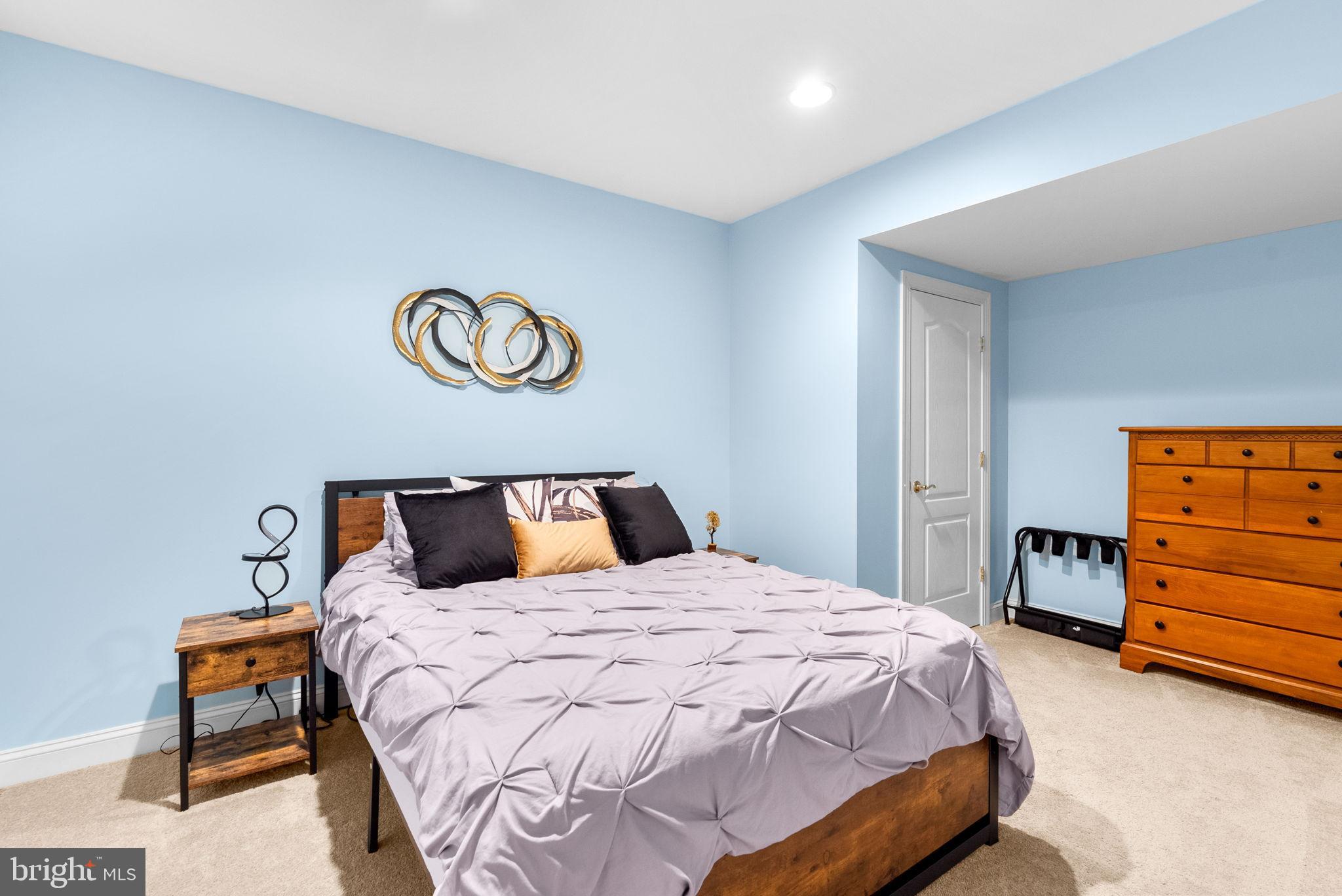 4257 BRIARWOOD COURT