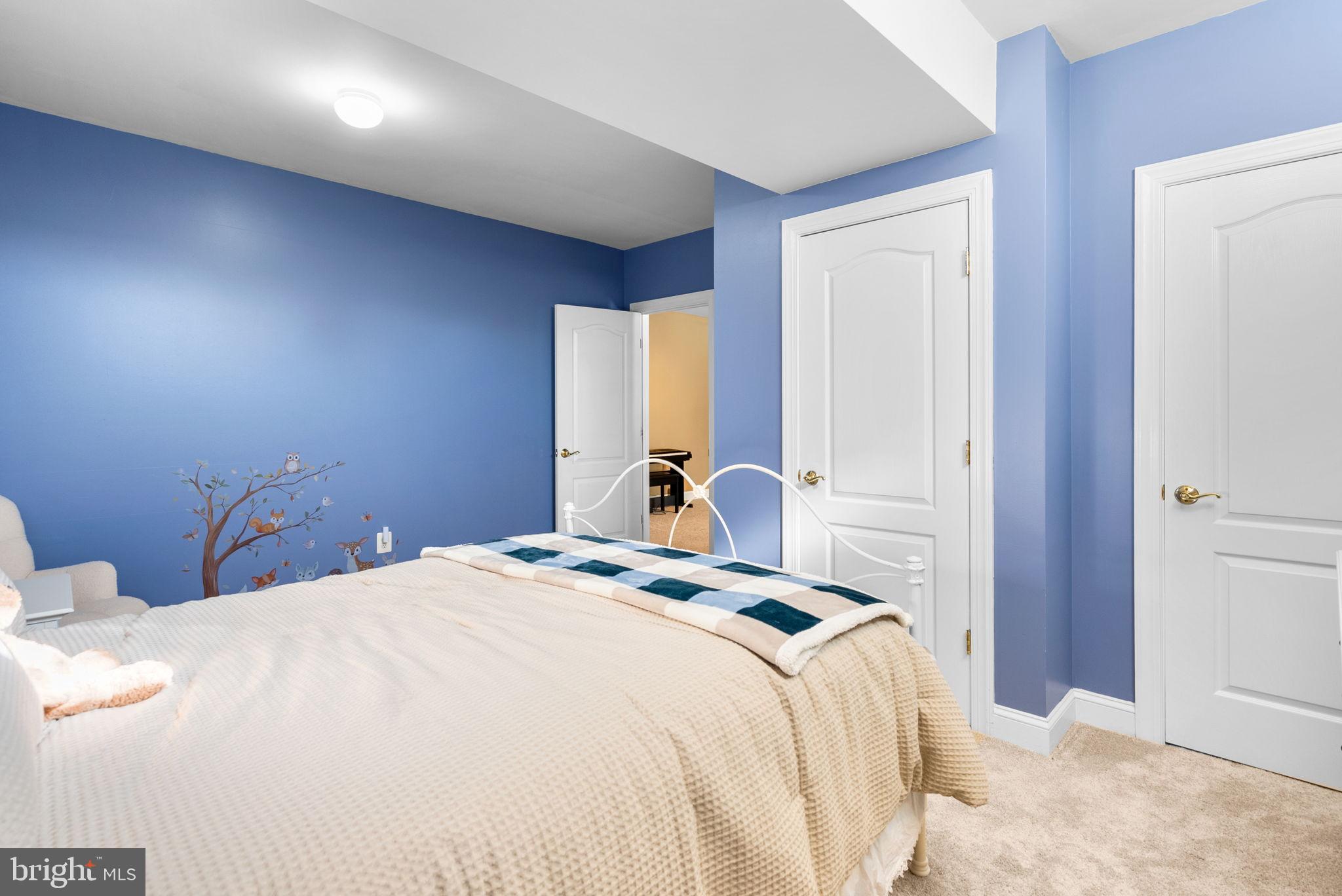 4257 BRIARWOOD COURT