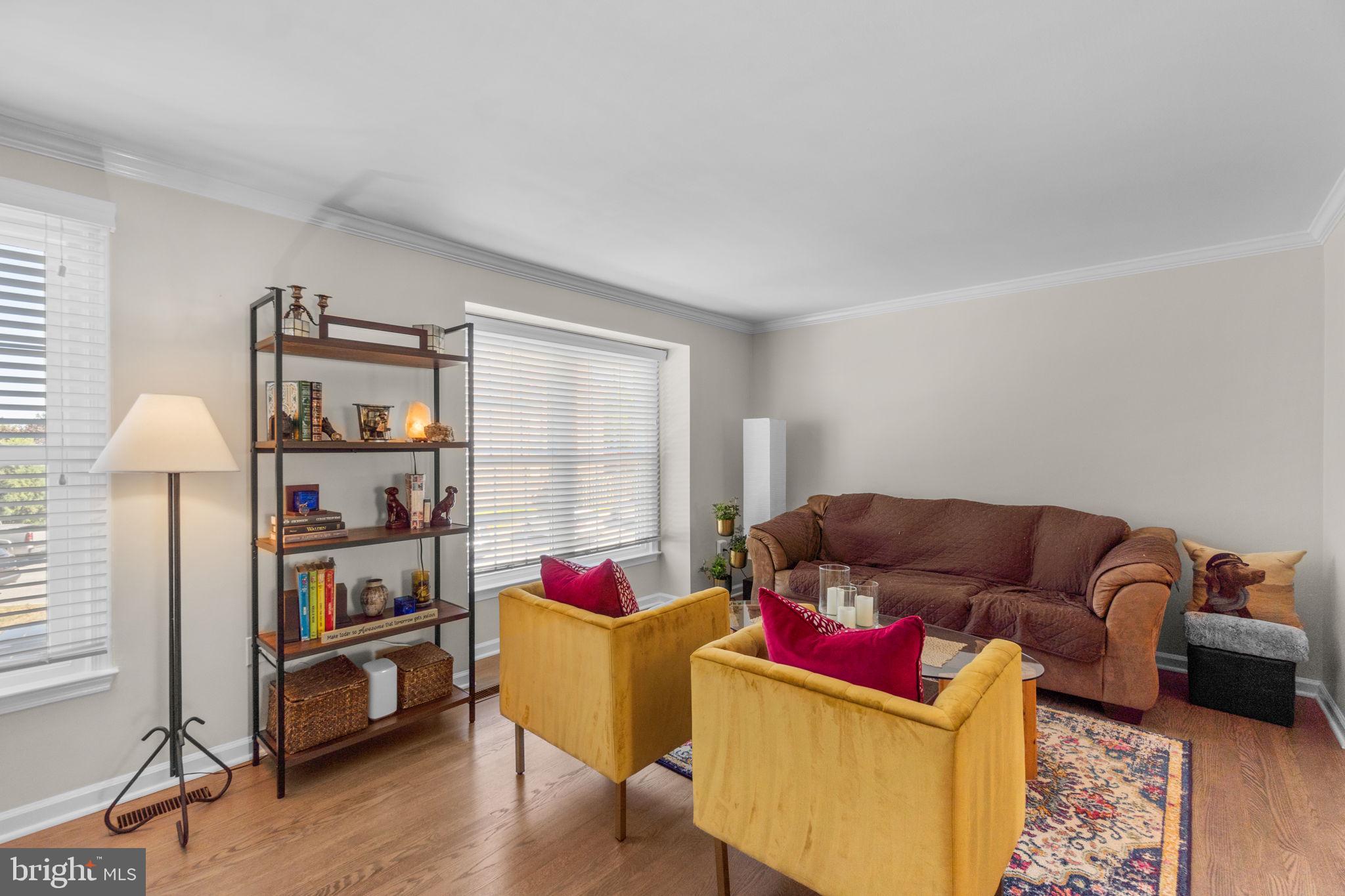 8033 HOLLOW REED COURT