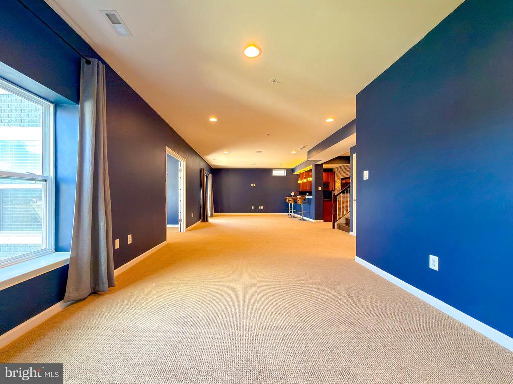 2031 BUTTERFIELD OVERLOOK