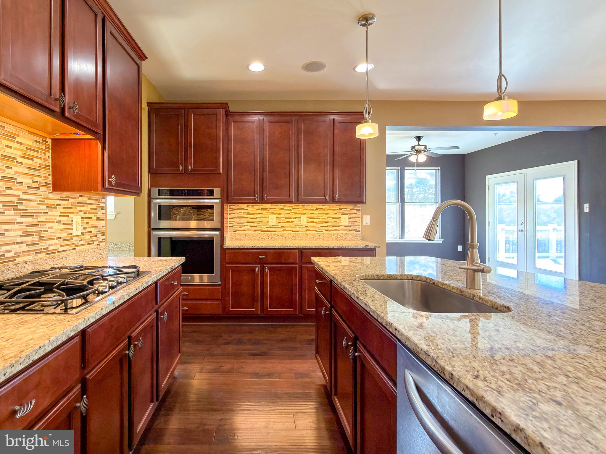 2031 BUTTERFIELD OVERLOOK