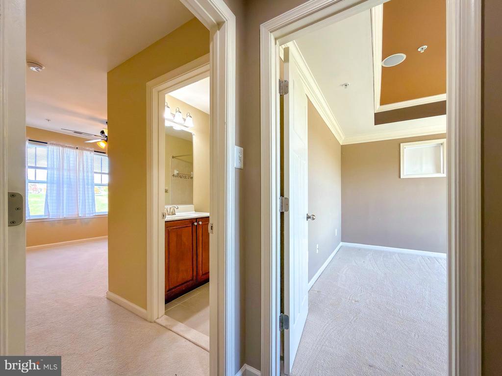 2031 BUTTERFIELD OVERLOOK