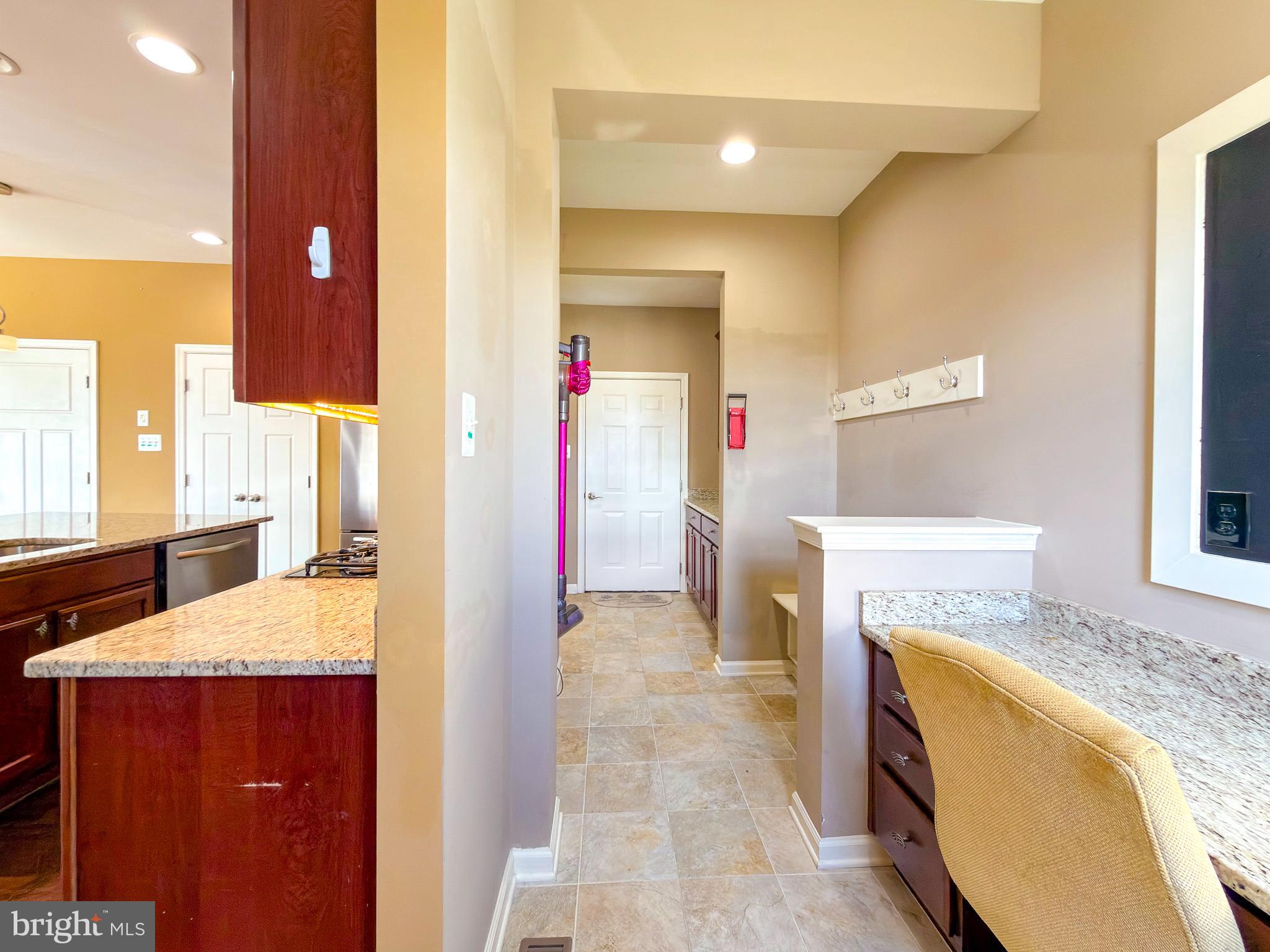 2031 BUTTERFIELD OVERLOOK