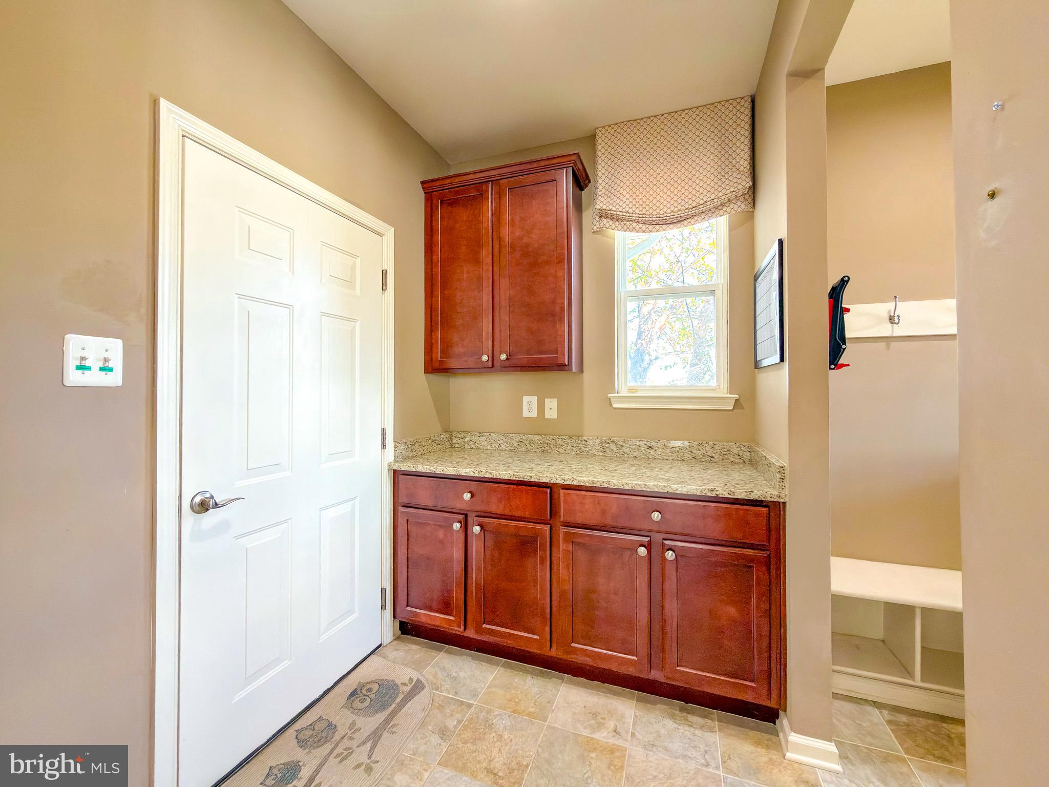 2031 BUTTERFIELD OVERLOOK