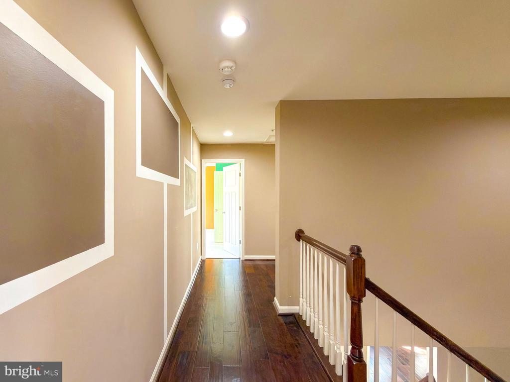 2031 BUTTERFIELD OVERLOOK