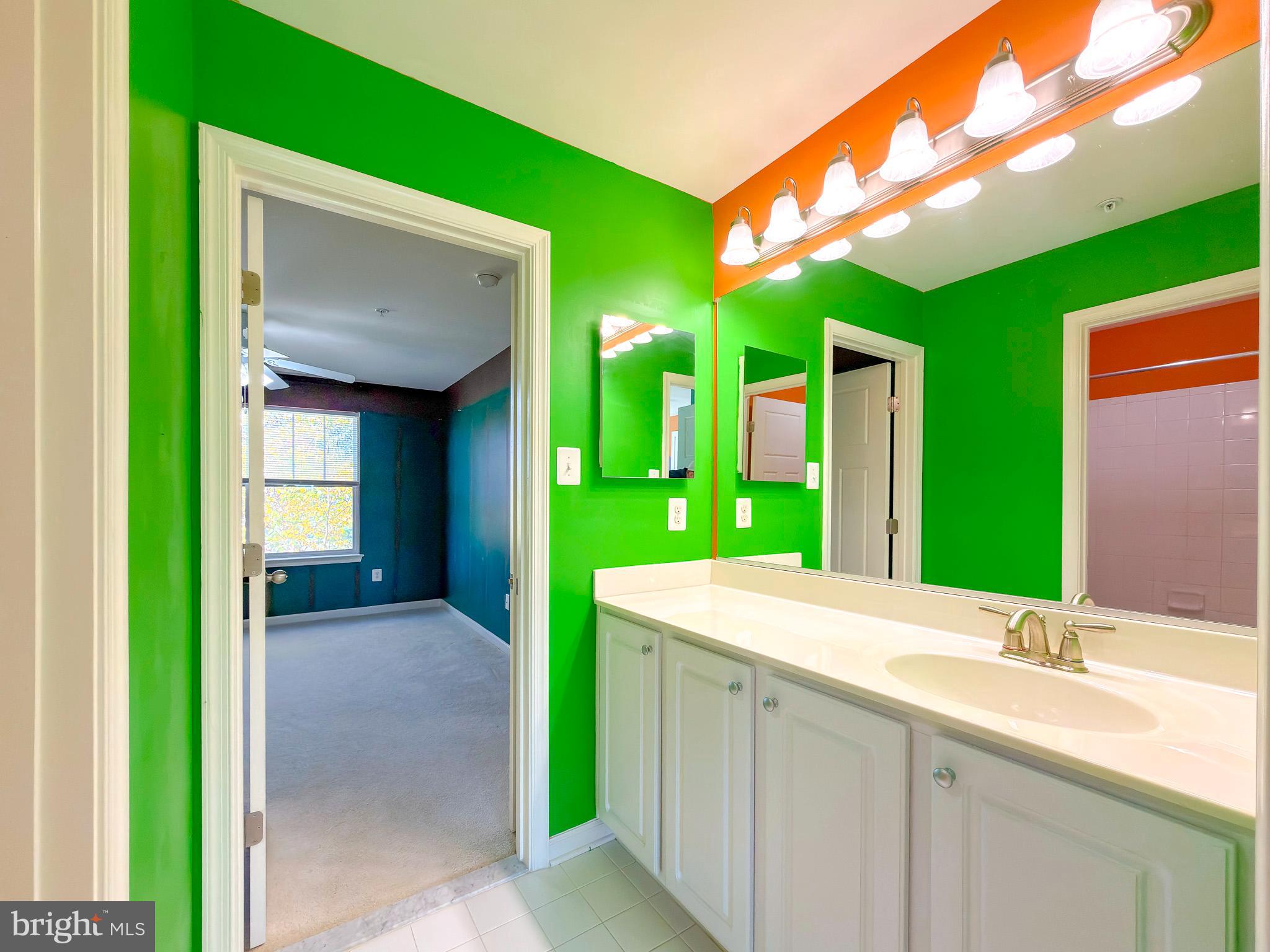 2031 BUTTERFIELD OVERLOOK