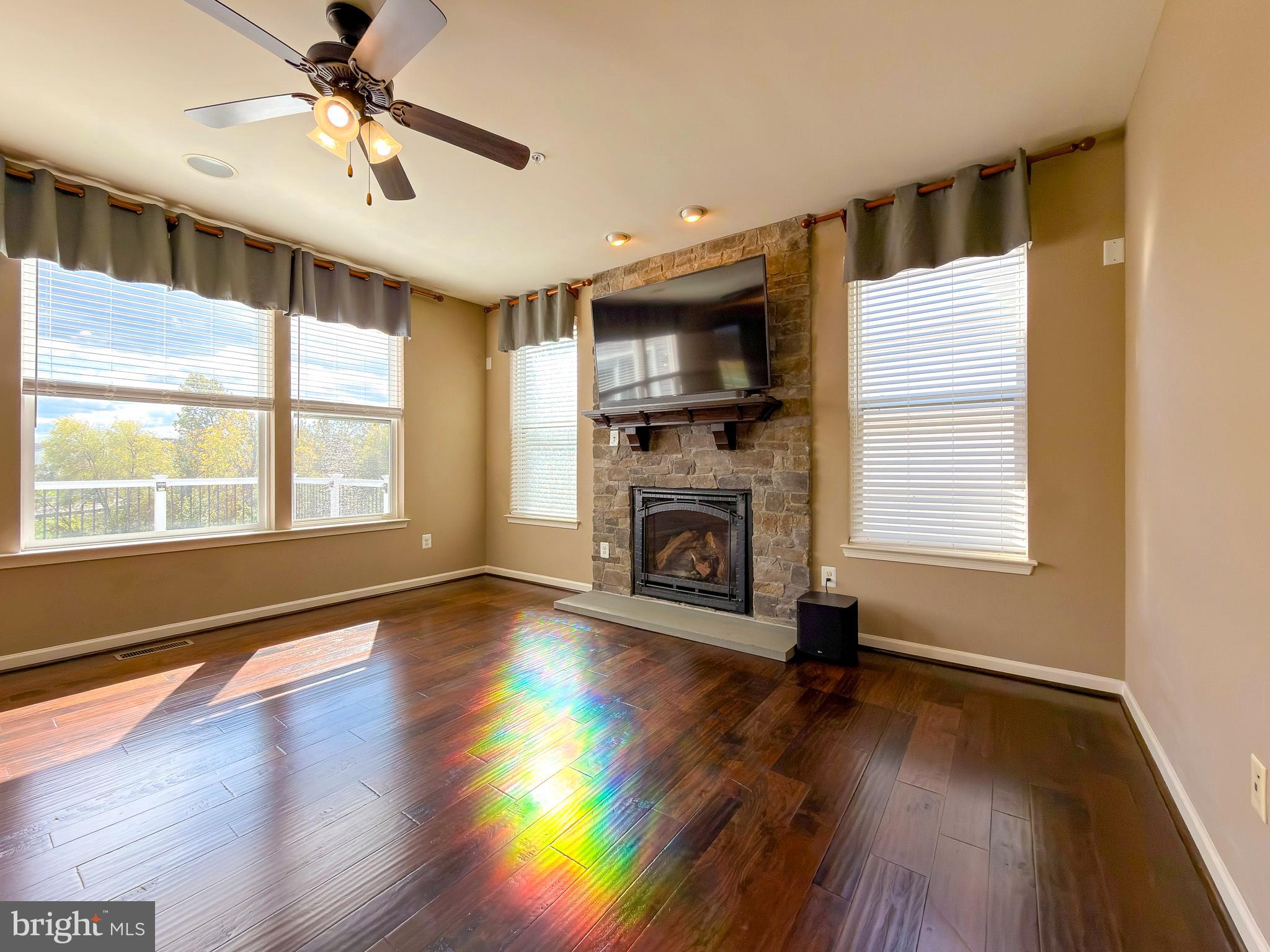 2031 BUTTERFIELD OVERLOOK