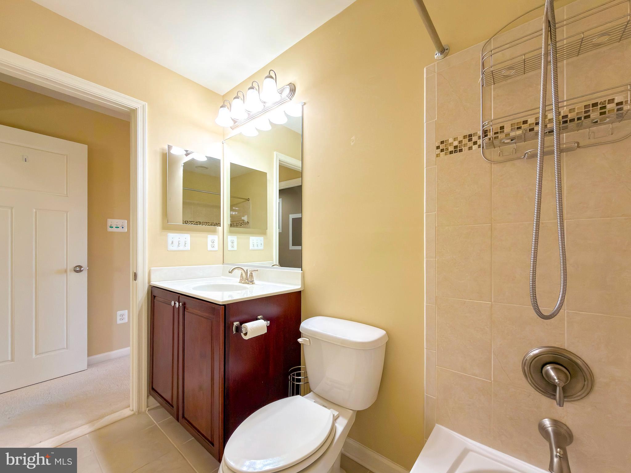 2031 BUTTERFIELD OVERLOOK