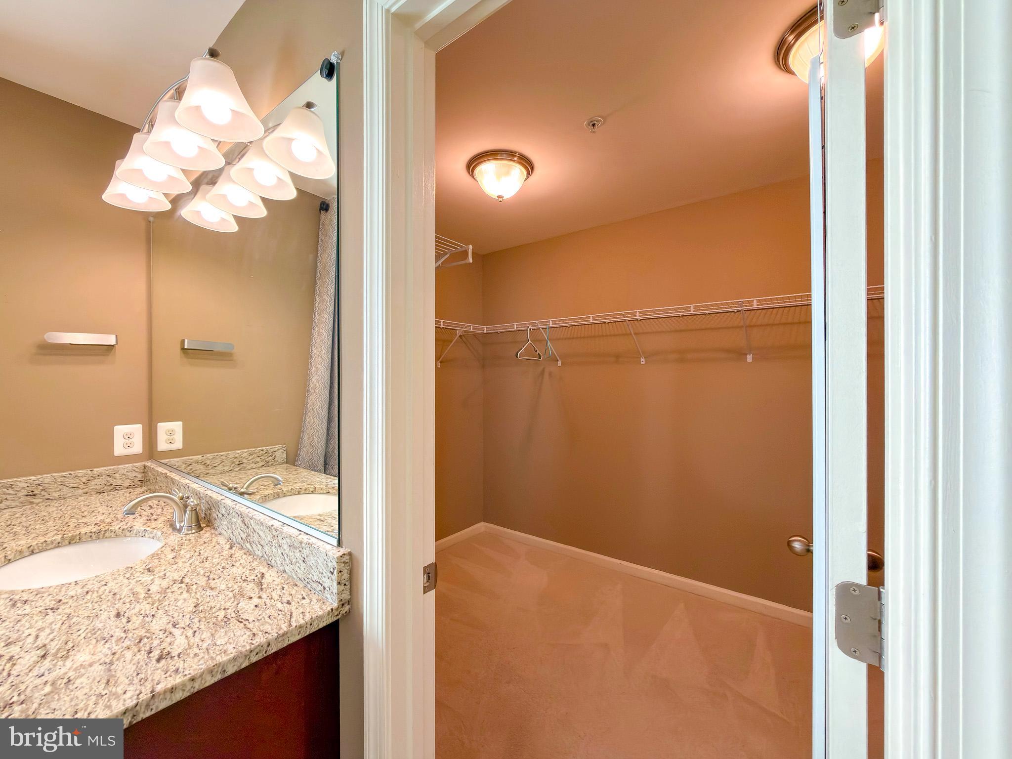 2031 BUTTERFIELD OVERLOOK