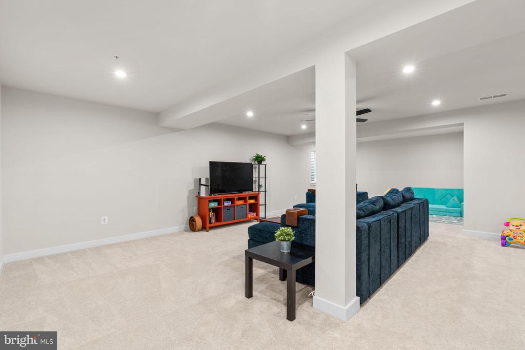 203 BAUGHMANS LANE
