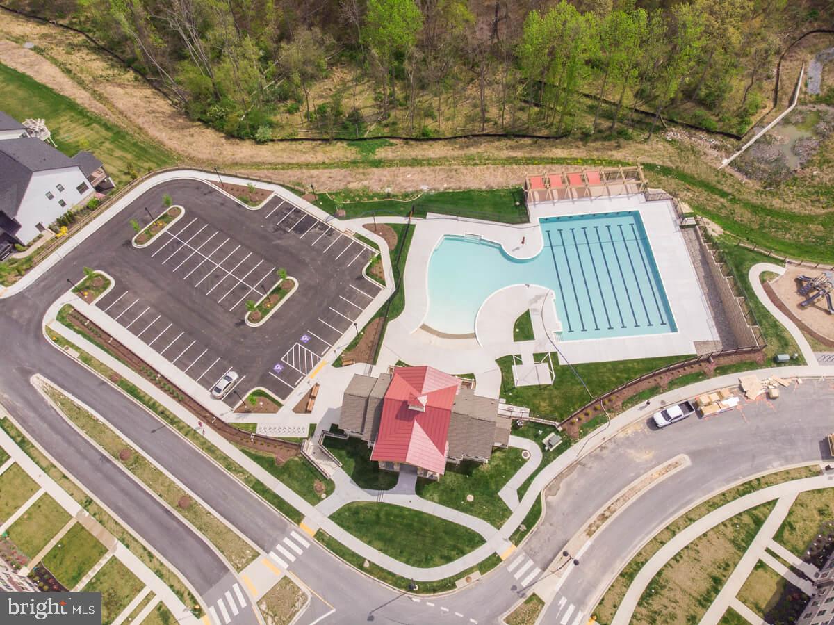 5806 PECKING STONE STREET