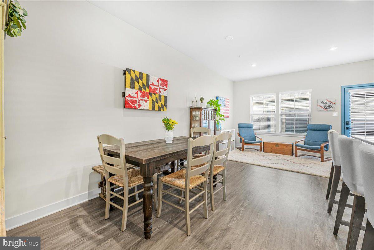 5806 PECKING STONE STREET