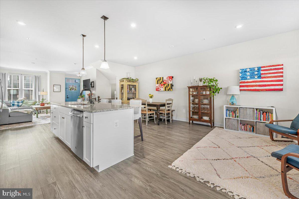 5806 PECKING STONE STREET