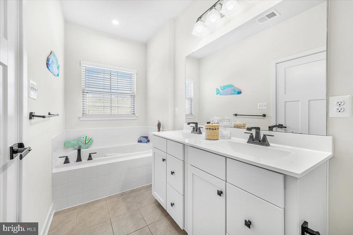 5806 PECKING STONE STREET