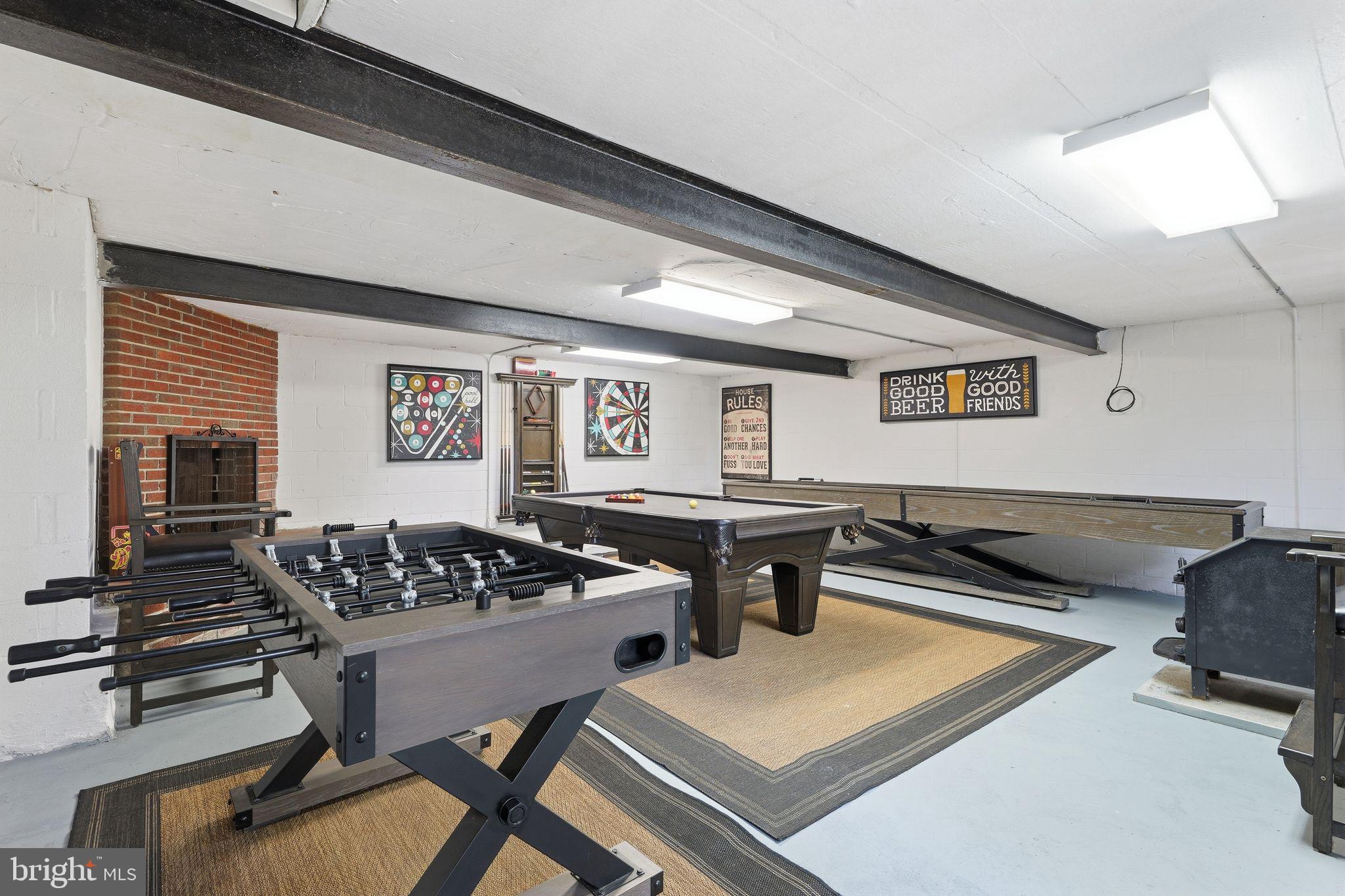 5642 JEFFERSON BOULEVARD