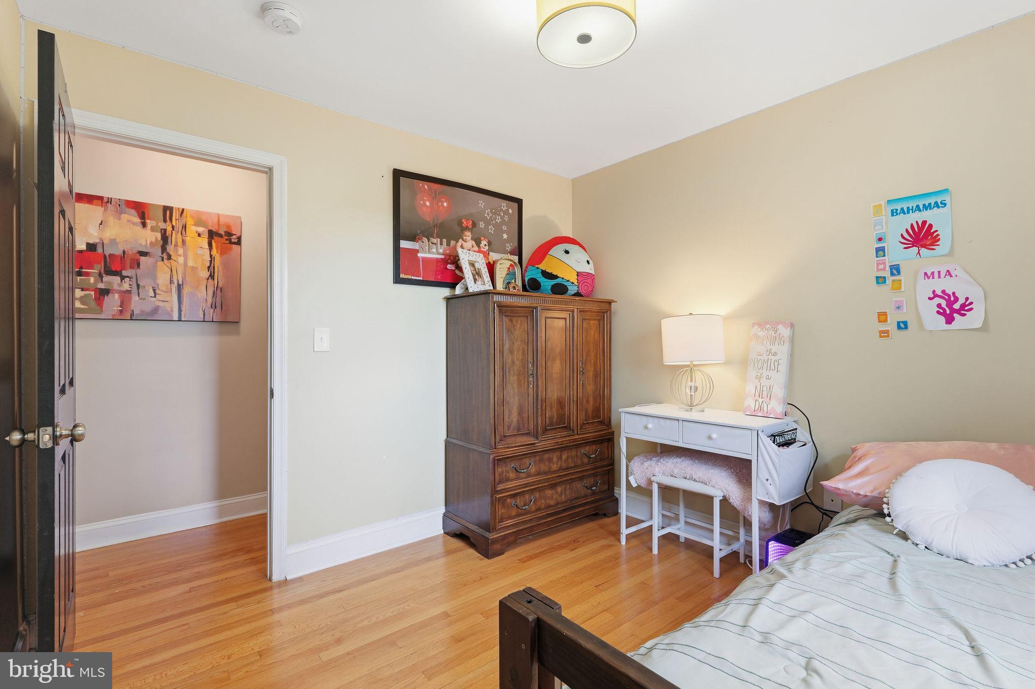 5642 JEFFERSON BOULEVARD