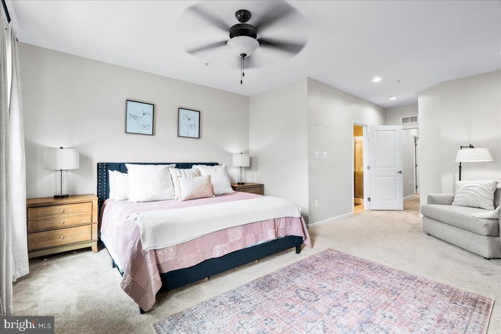 6412 WALCOTT LANE