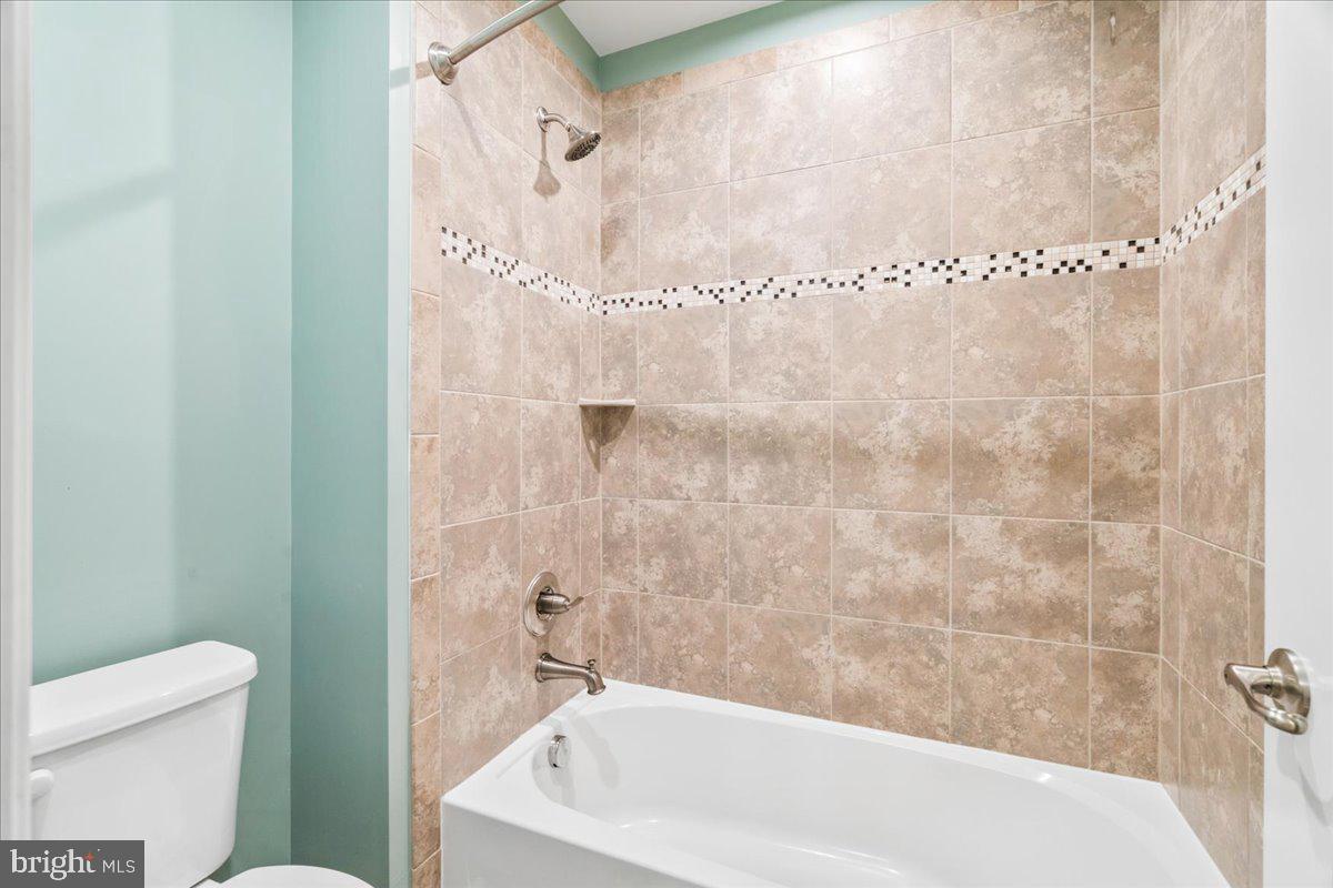 5358 RED MULBERRY WAY