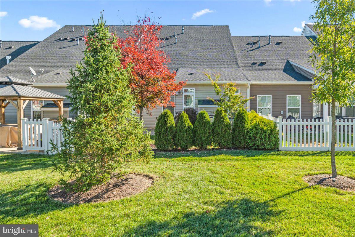 5358 RED MULBERRY WAY