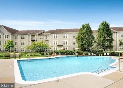 4910 EDGEWARE TERRACE