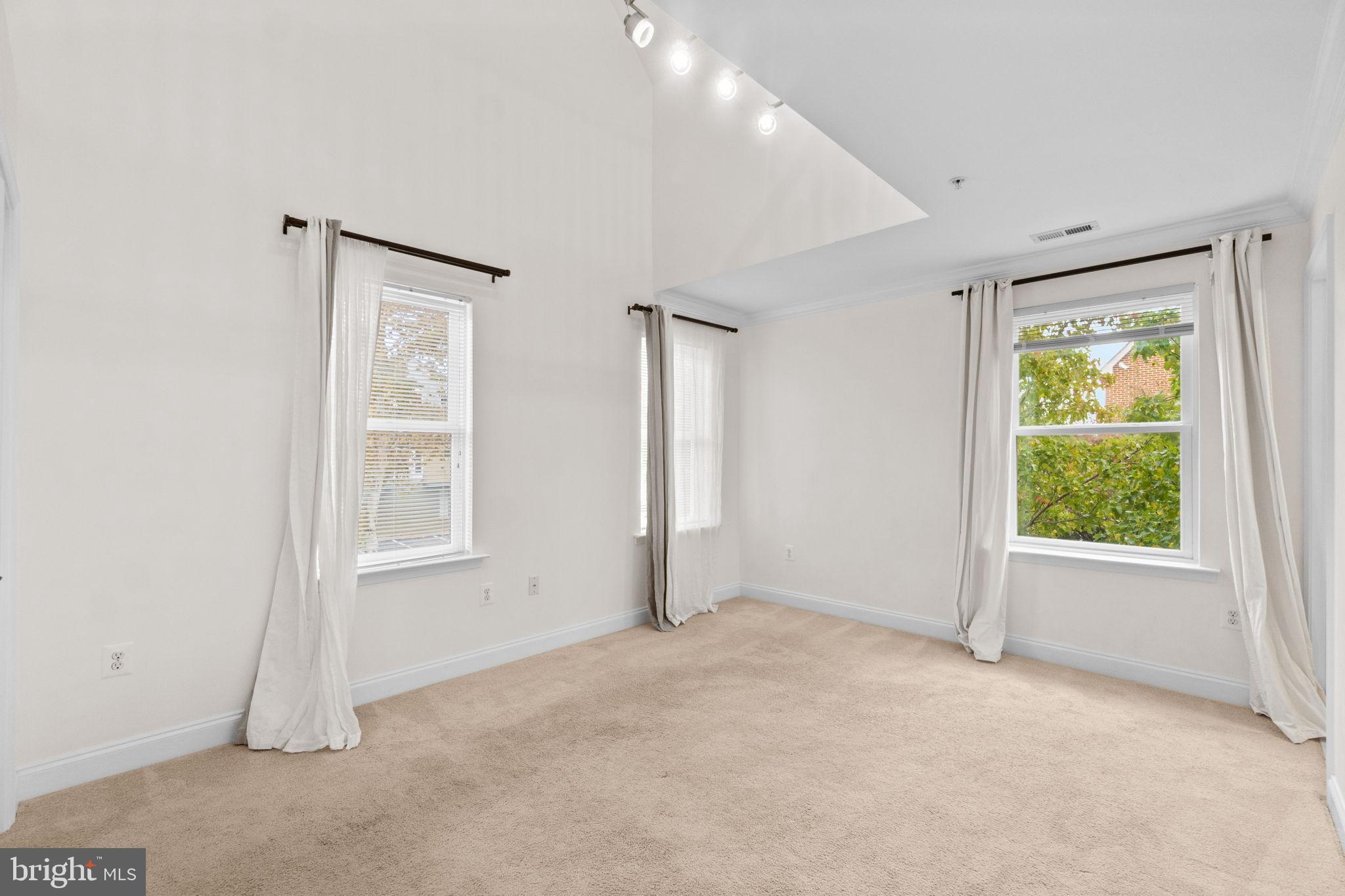 620 N BENTZ STREET N