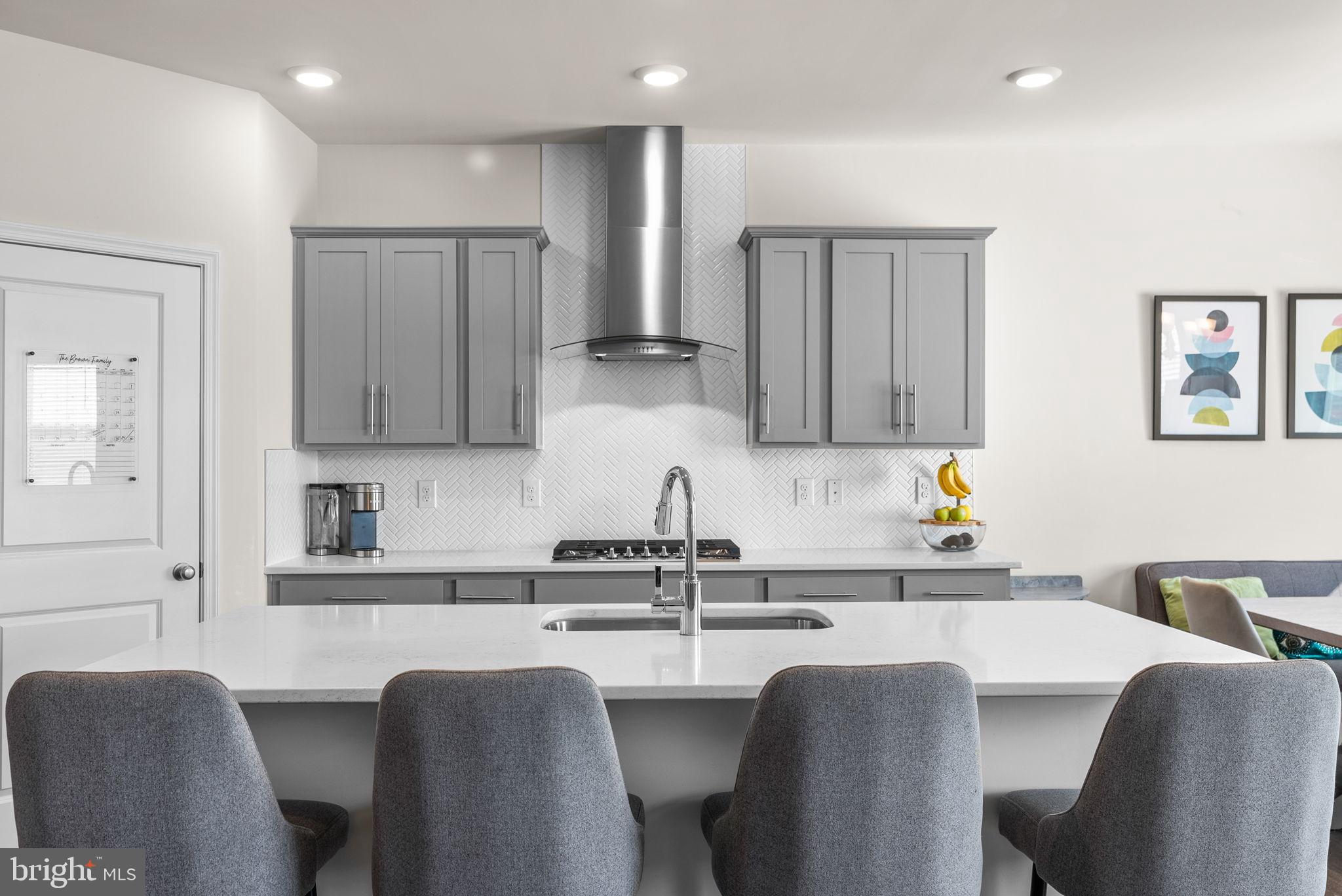 518 CARROLL WALK AVENUE