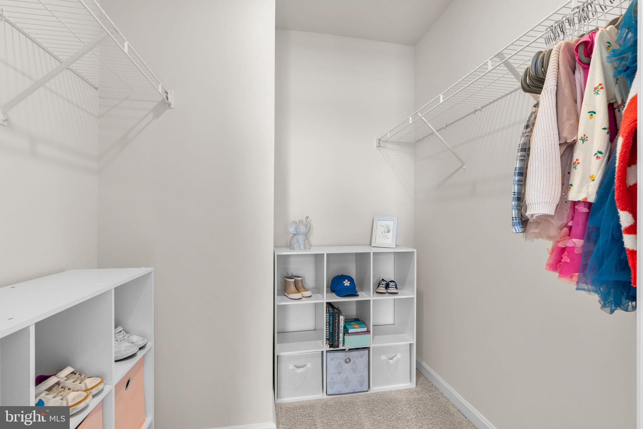 518 CARROLL WALK AVENUE