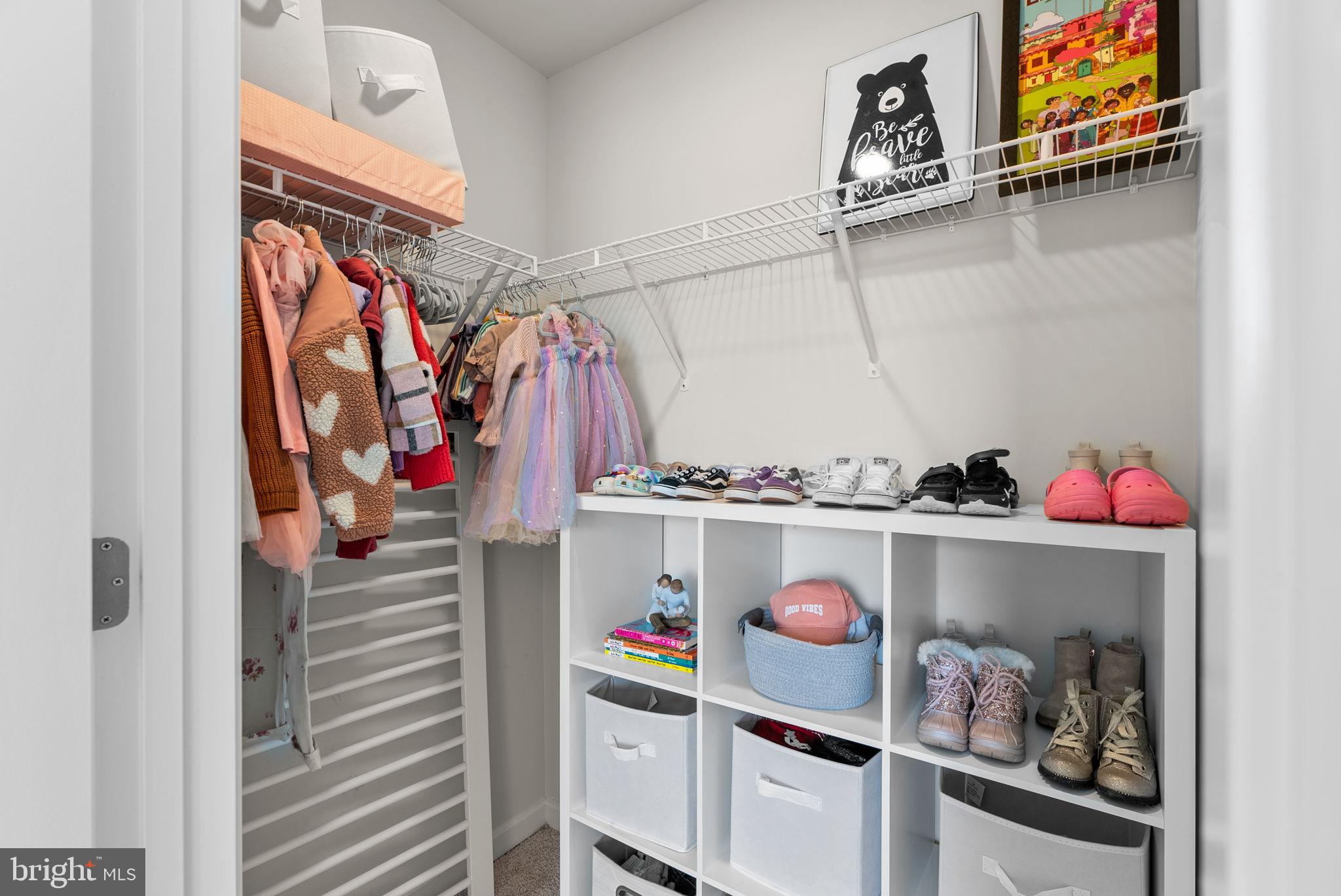 518 CARROLL WALK AVENUE