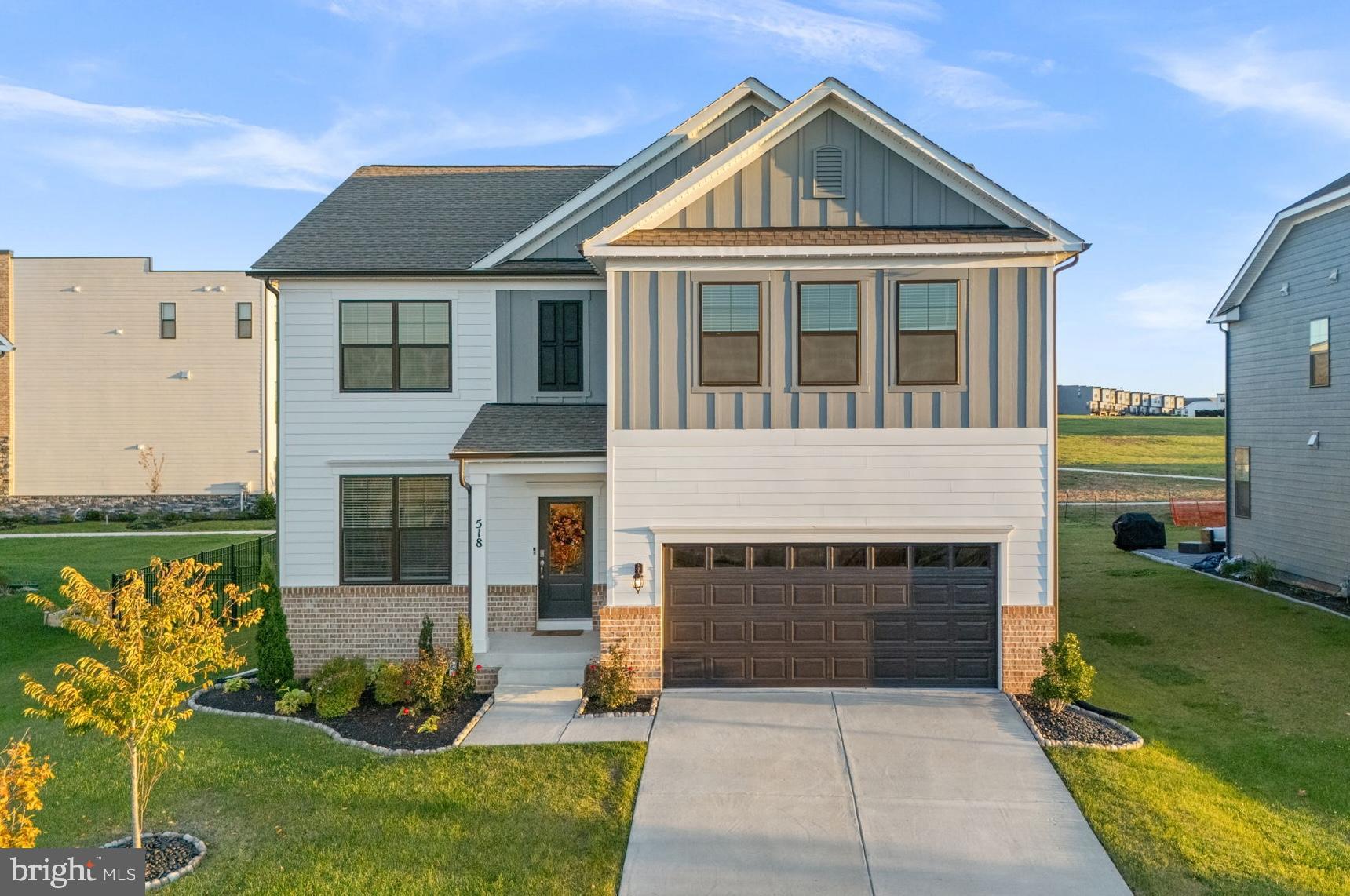 518 CARROLL WALK AVENUE