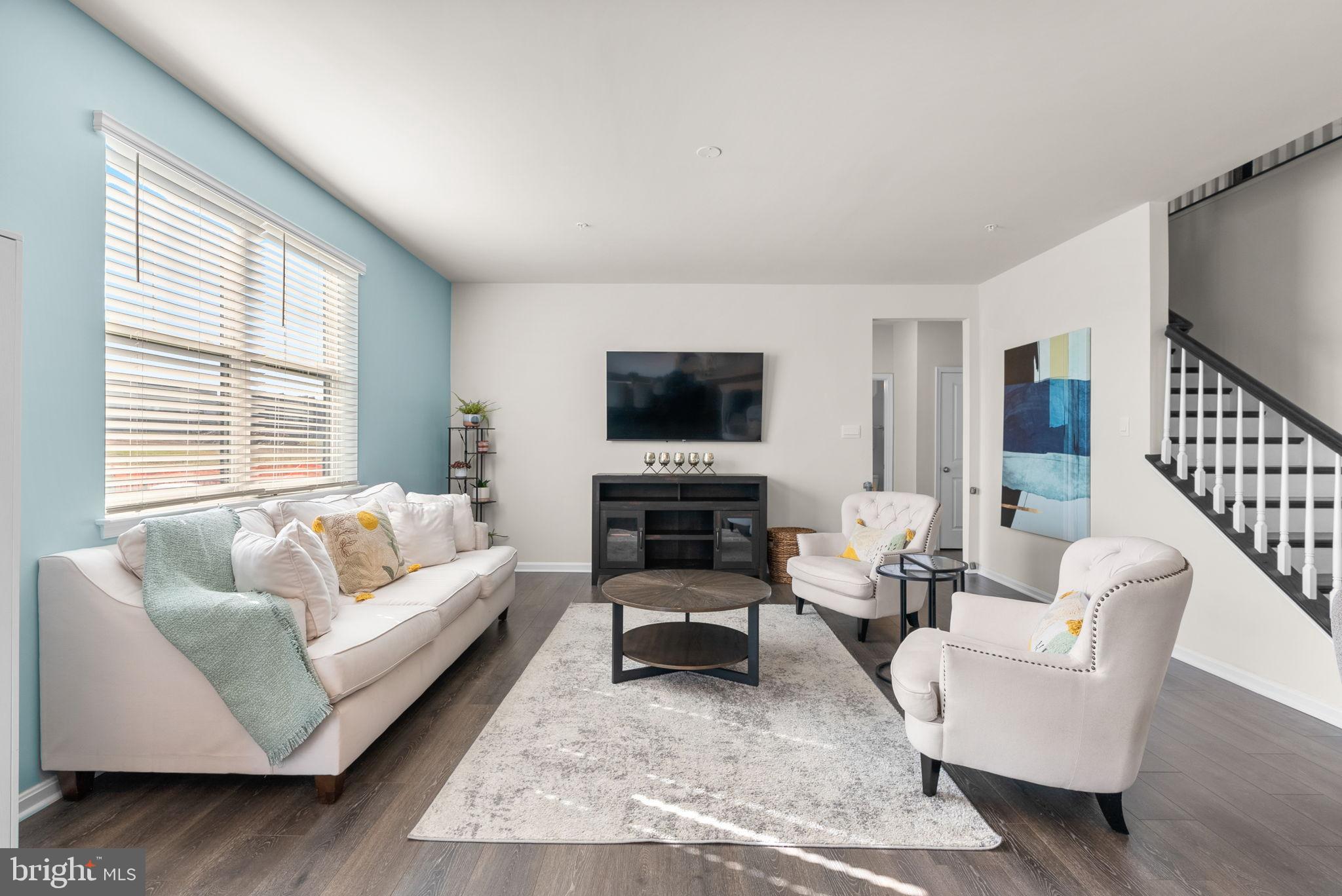 518 CARROLL WALK AVENUE