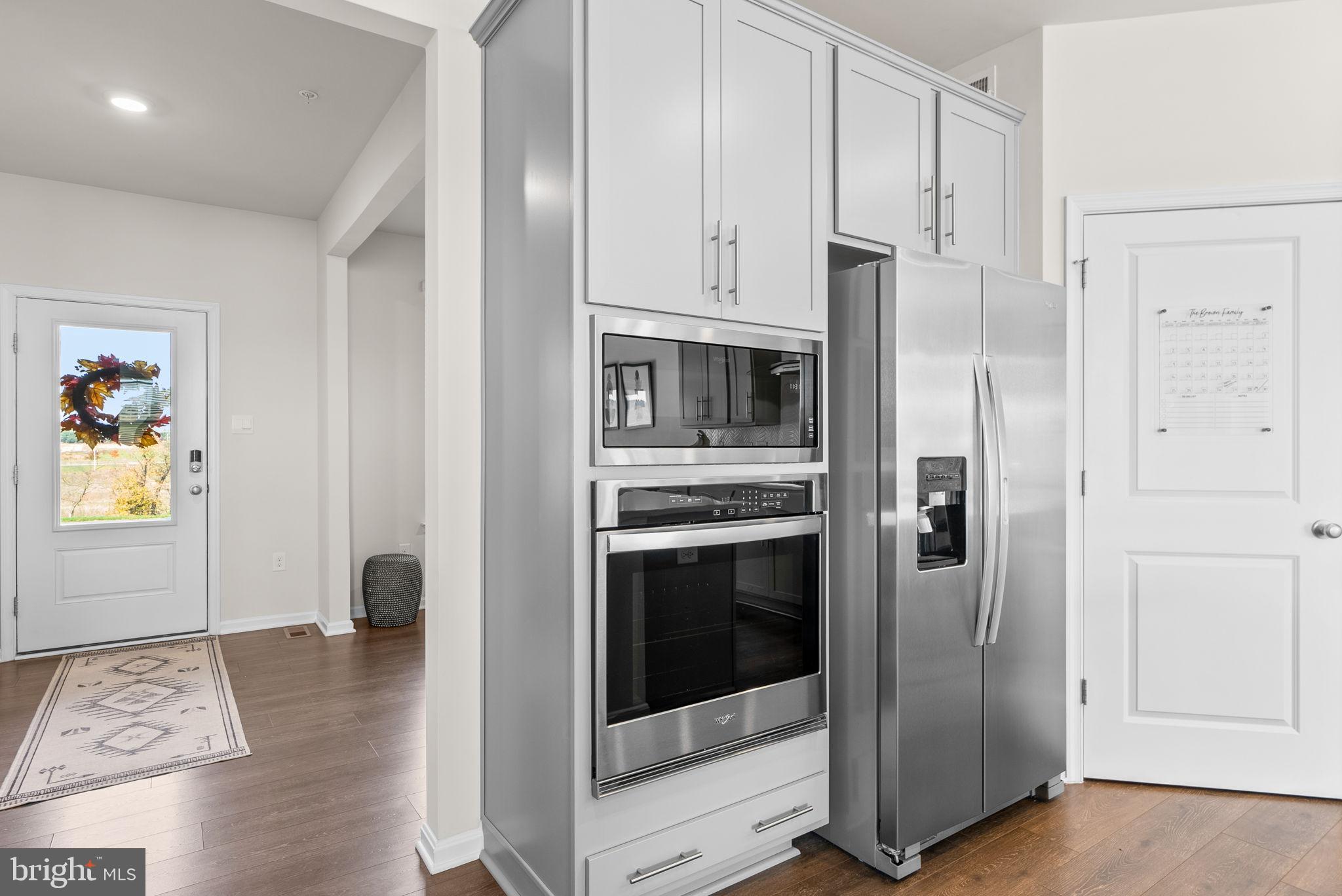 518 CARROLL WALK AVENUE