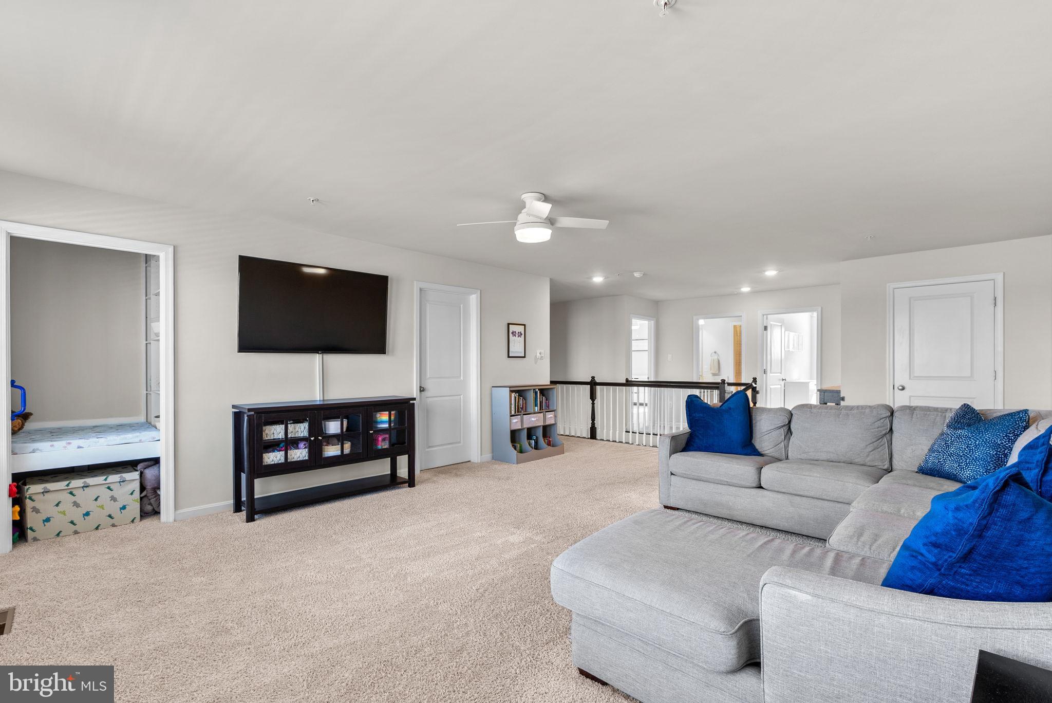 518 CARROLL WALK AVENUE