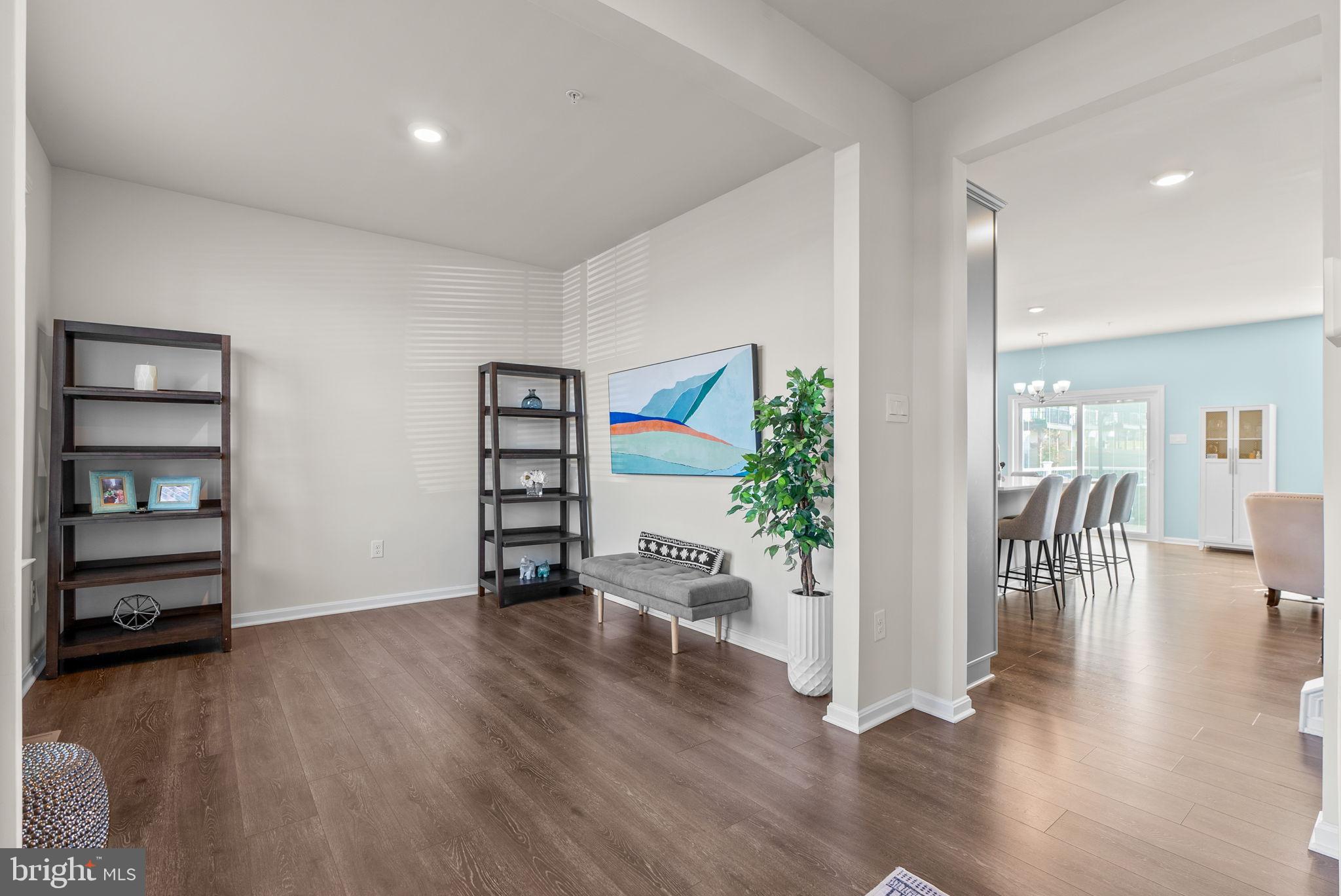 518 CARROLL WALK AVENUE