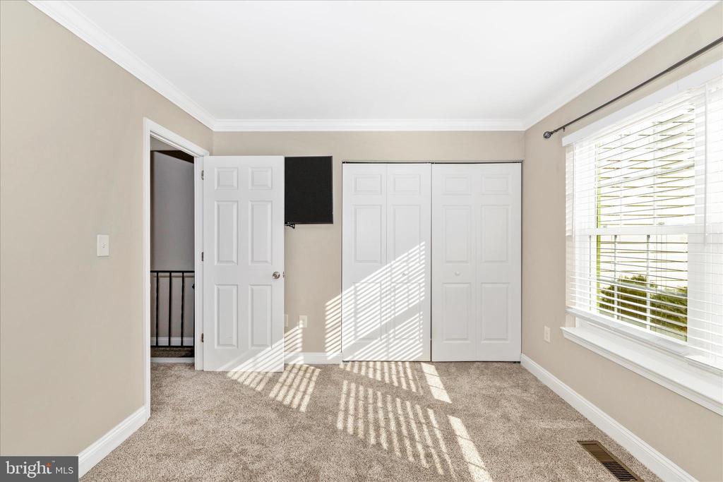 557 LANCASTER PLACE 557
