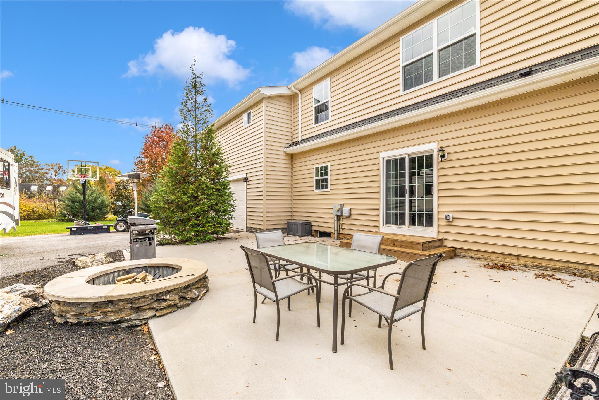 7935 YELLOW SPRINGS ROAD