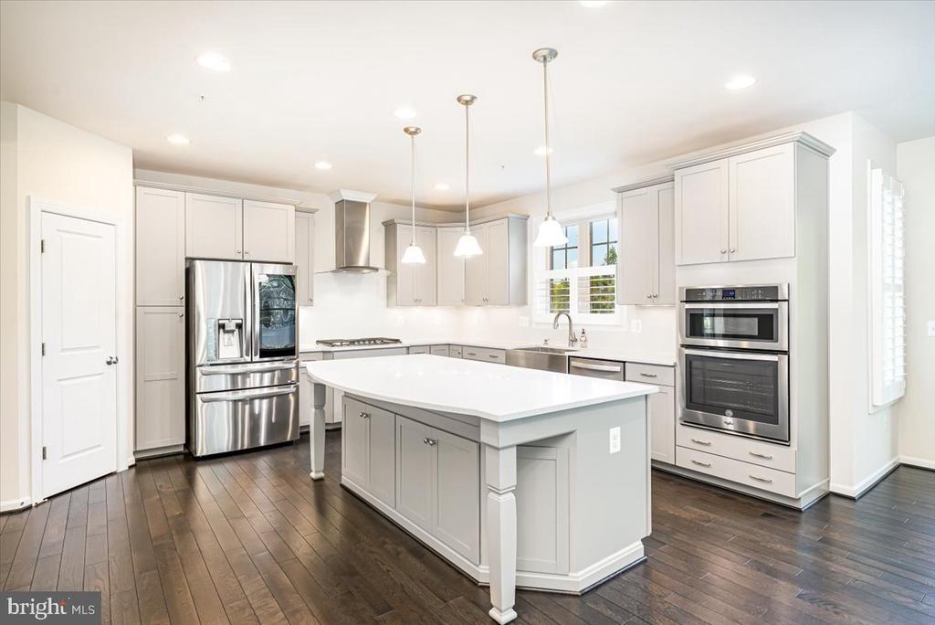 10921 HAVEN PARK CIRCLE