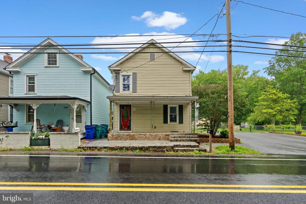 810 KNOXVILLE ROAD