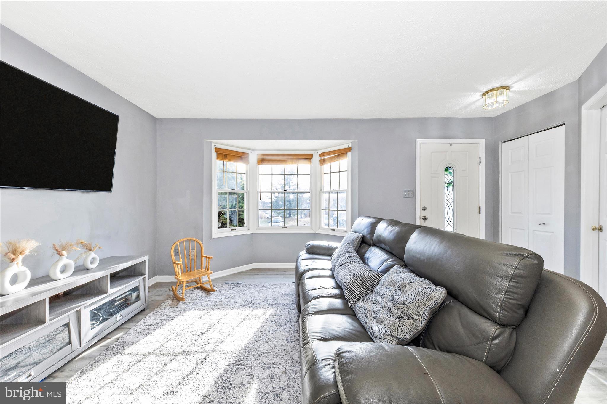 6214 HASTINGS COURT
