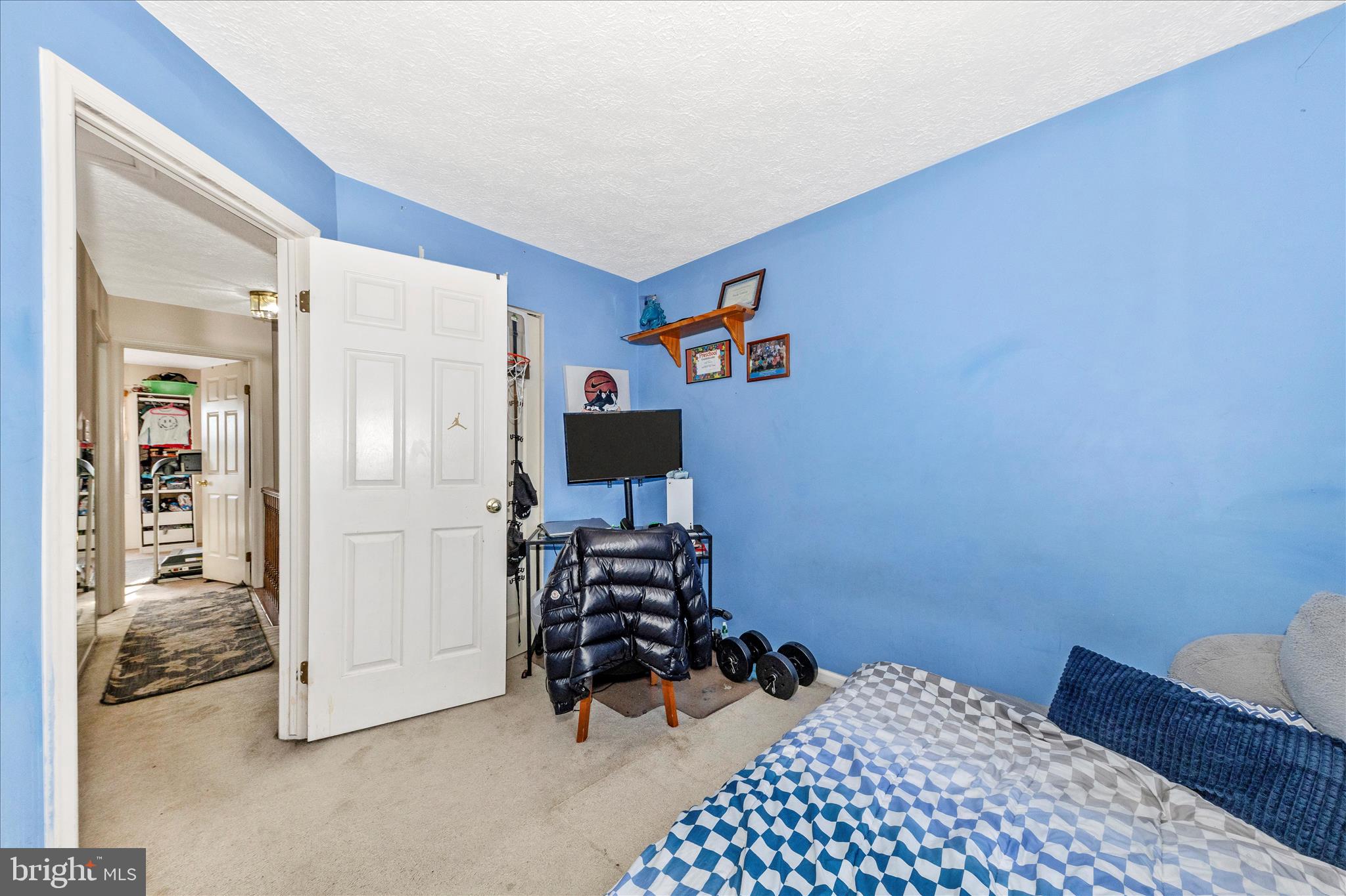 6214 HASTINGS COURT