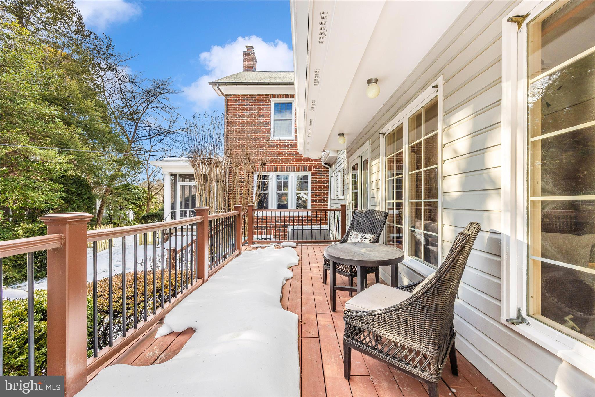 328 LINDBERGH AVENUE