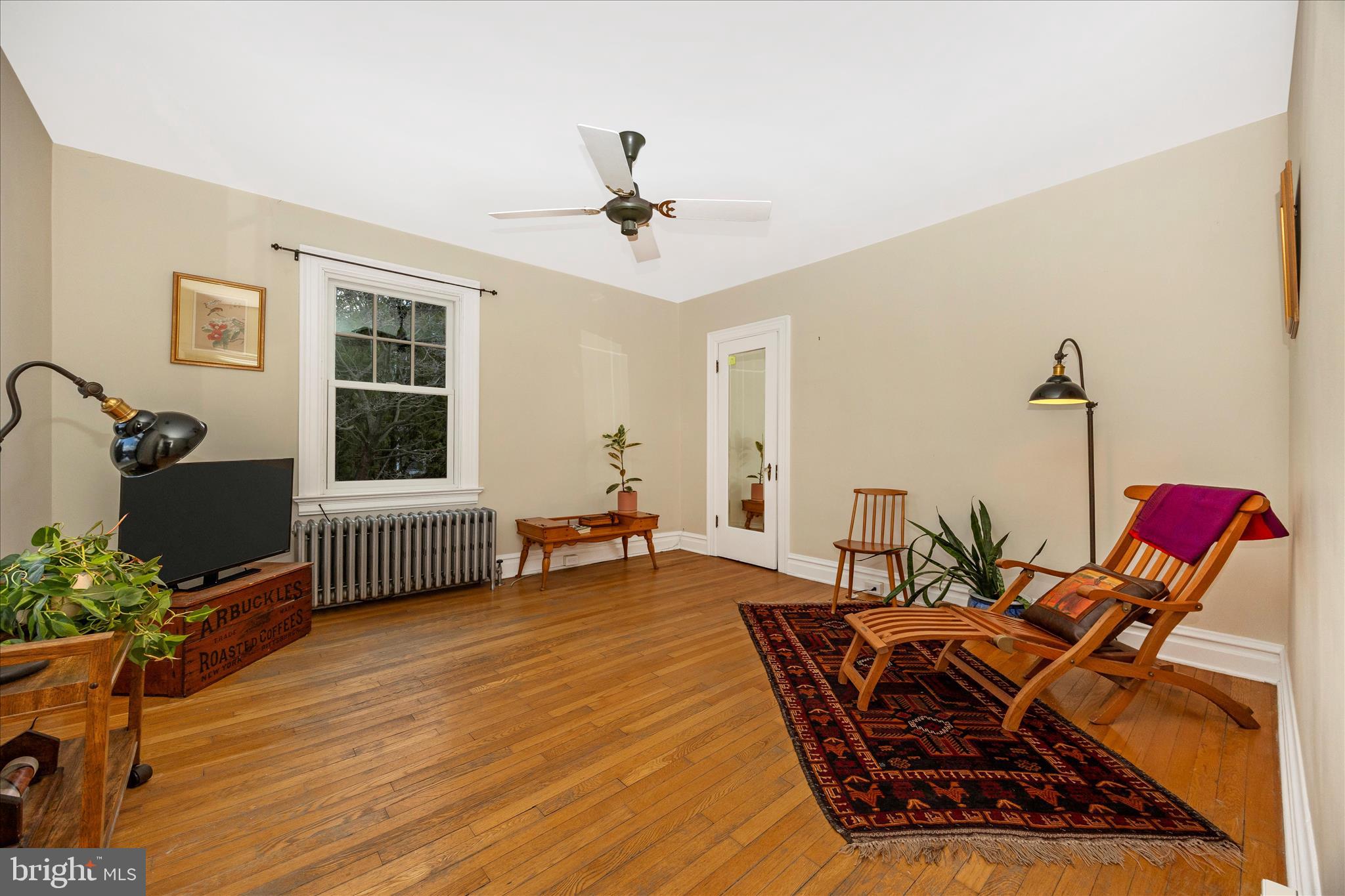 328 LINDBERGH AVENUE