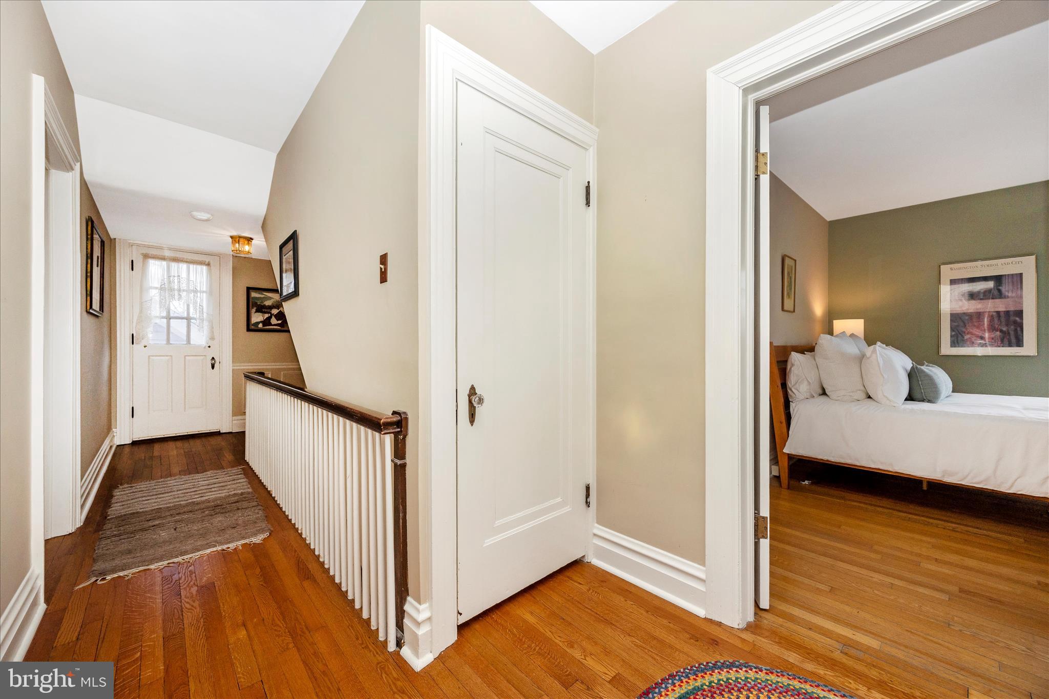 328 LINDBERGH AVENUE