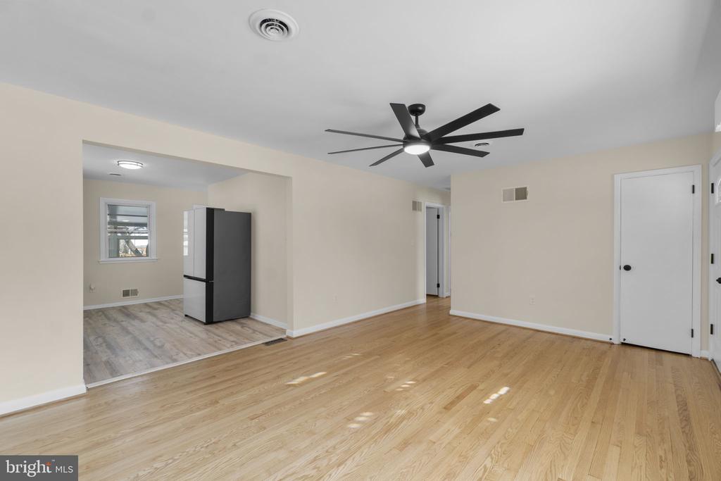 419 COLUMBUS AVENUE