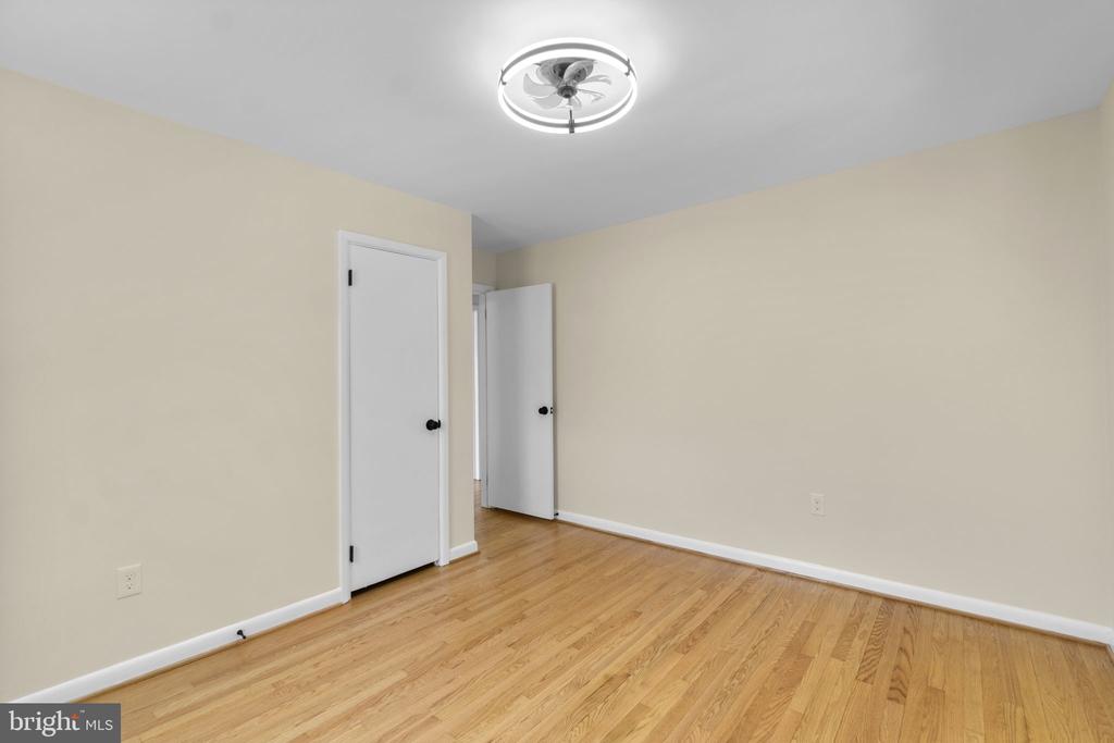 419 COLUMBUS AVENUE