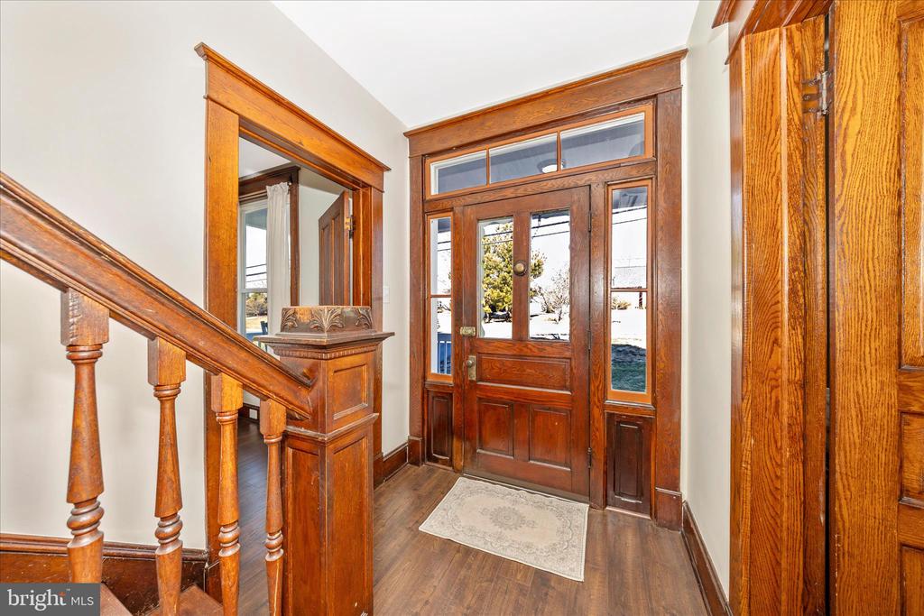 706 E MAIN STREET
