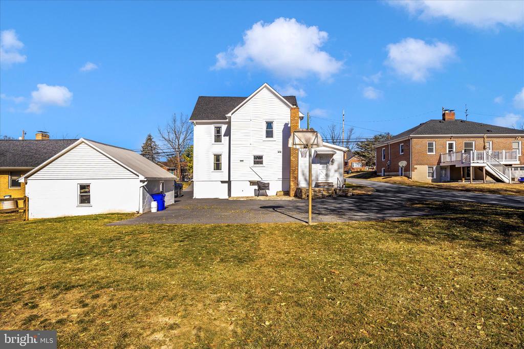 706 E MAIN STREET