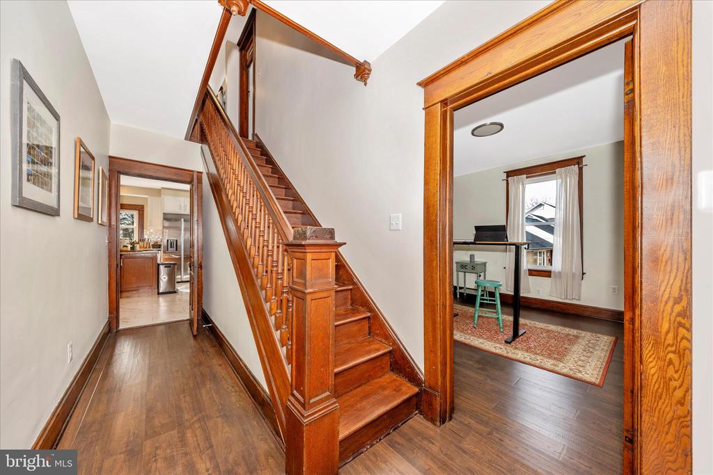 706 E MAIN STREET