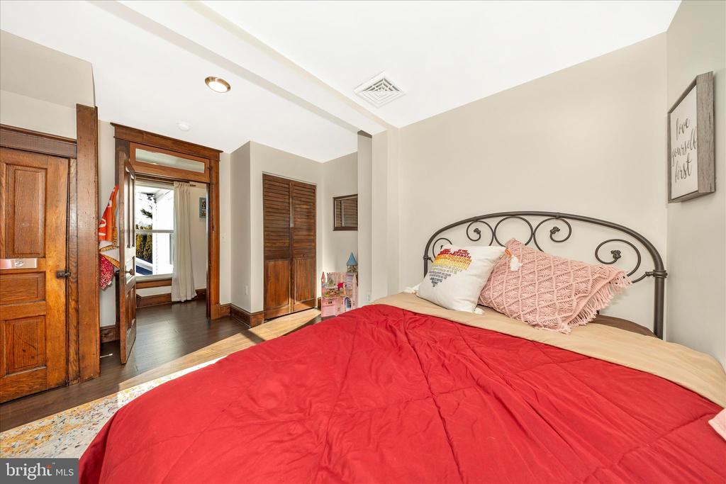706 E MAIN STREET